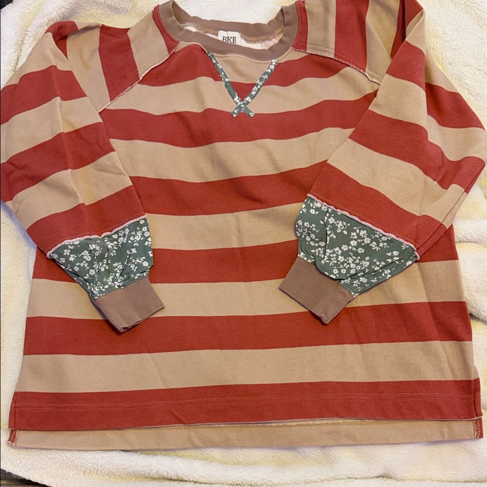 BKE Striped Red and Tan Sweatshirt with Green Floral Cuffs